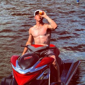 Meet your Posher, Shane